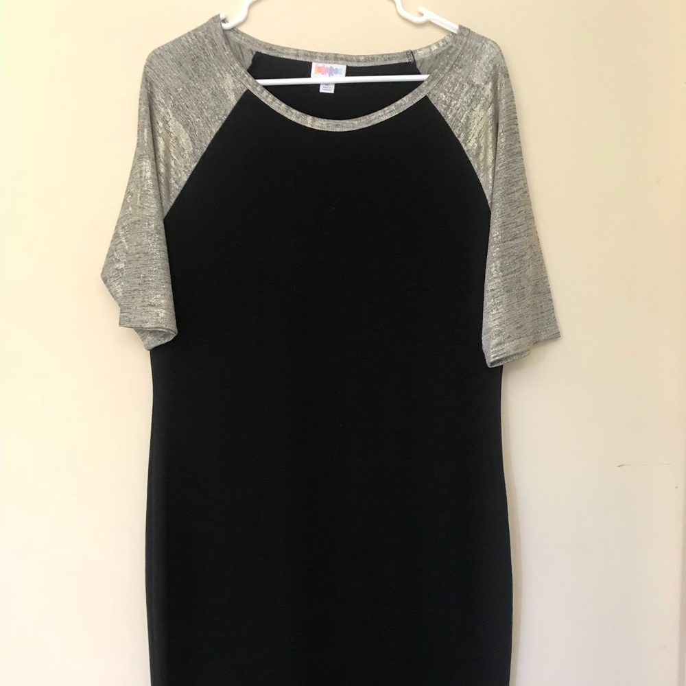 LuLaRoe Elegant Julia Size XL Black Gold